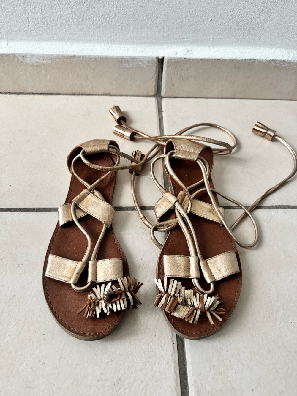 Women’s Metallic Gold Lace-Up Fringe Sandals - Picture 1 of 4
